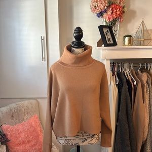 STUNNING ZARA dark tan coloured sweater size M